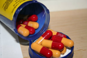 Red and yellow Novamoxin antibiotics