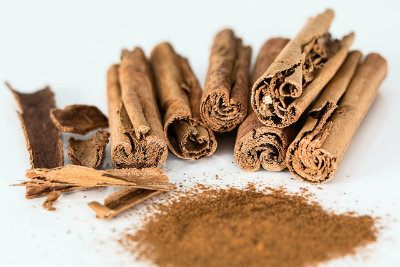 Cinnamon stick powder