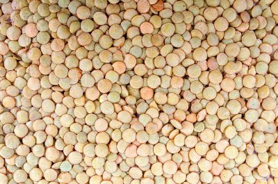 Uncooked lentils